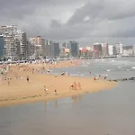 Con Encanto Y Vistas En Playa San Lorenzo Gijón